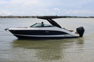 BOATZON | Sea Ray SLX 260 Outboard 2026