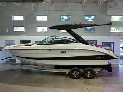 BOATZON | Sea Ray SLX 260 Surf 2026