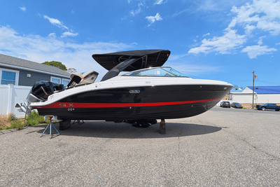 BOATZON | Sea Ray SLX 280 Outboard 2026
