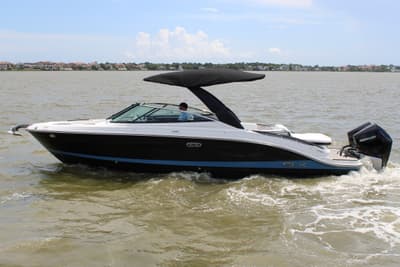BOATZON | Sea Ray SLX 280 Outboard 2026