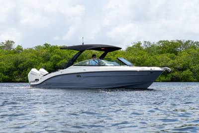 BOATZON | Sea Ray SLX 280 Outboard 2027