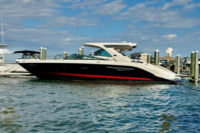 BOATZON | Sea Ray SLX 310 2021