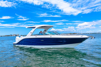 BOATZON | Sea Ray SLX 310 Ouboard 2026