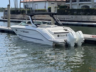 BOATZON | Sea Ray SLX 310 Outboard 2021
