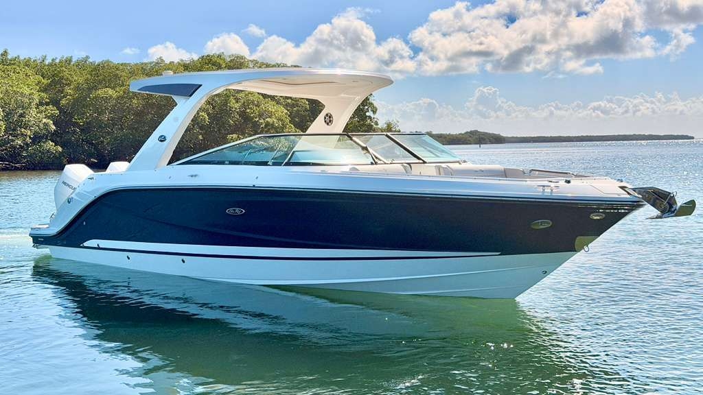 2024 Sea Ray SLX 310 Outboard - Sold Boat