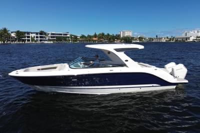 BOATZON | Sea Ray SLX 310 Outboard 2026