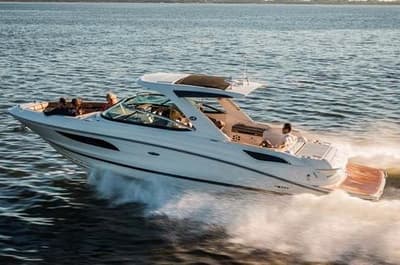 BOATZON | Sea Ray SLX 350 2014