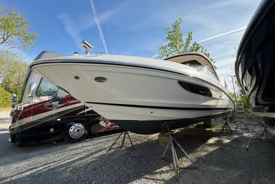 BOATZON | Sea Ray SLX 350 2014