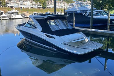 BOATZON | Sea Ray SLX 350 2015