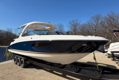 BOATZON | Sea Ray SLX 350 2016