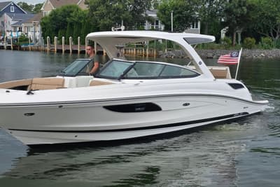 BOATZON | Sea Ray SLX 350 2016