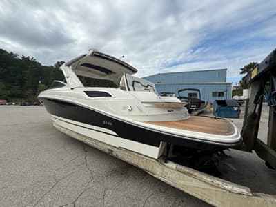 BOATZON | Sea Ray SLX 350 2017