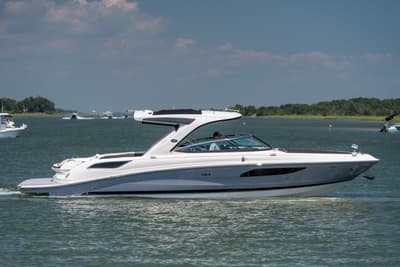 BOATZON | Sea Ray SLX 350 2017 BOATZON | Sea Ray SLX 350 2017