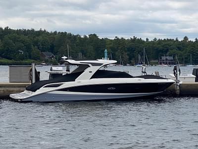BOATZON | Sea Ray SLX 350 2020