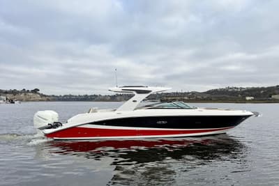 BOATZON | Sea Ray SLX 350 Outboard 2023