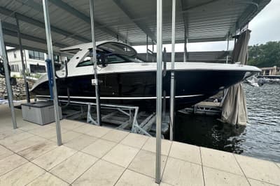 BOATZON | Sea Ray SLX 400 2023