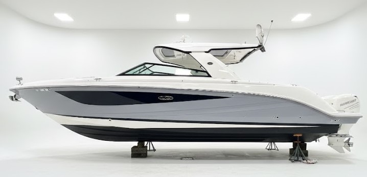 2022 Sea Ray SLX 400 Outboard - Sold Boat