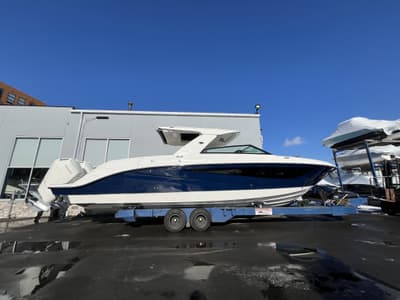BOATZON | Sea Ray SLX 400 Outboard 2026
