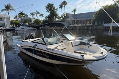 BOATZON | Sea Ray SPX 190 Outboard 2017