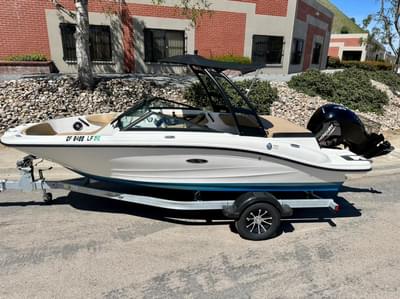 BOATZON | Sea Ray SPX 190 Outboard 2023