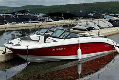 BOATZON | Sea Ray SPX 210 2018