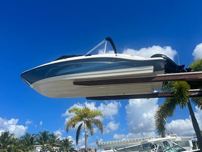 BOATZON | Sea Ray SPX 210 2020
