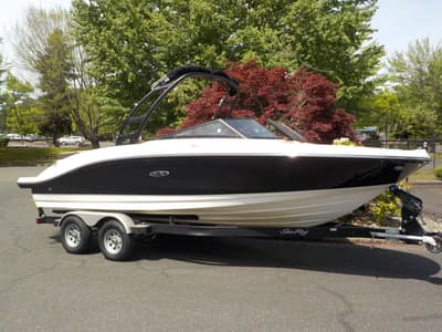 BOATZON | Sea Ray SPX 210 2020