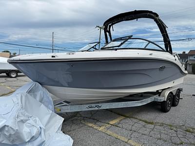 BOATZON | Sea Ray SPX 210 2025
