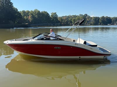 BOATZON | Sea Ray SPX 210 2026