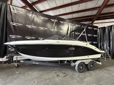 BOATZON | Sea Ray SPX 210 2026