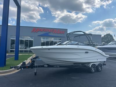 BOATZON | Sea Ray SPX 210 2027