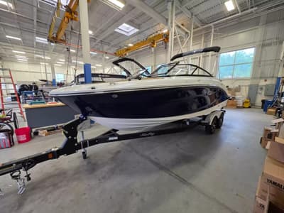 BOATZON | Sea Ray SPX 210 2027 BOATZON | Sea Ray SPX 210 2027