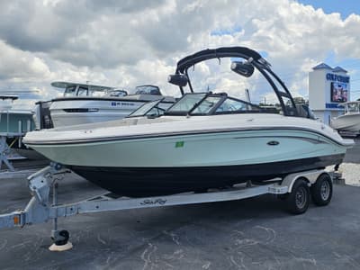 BOATZON | Sea Ray SPX 210 OB 2021