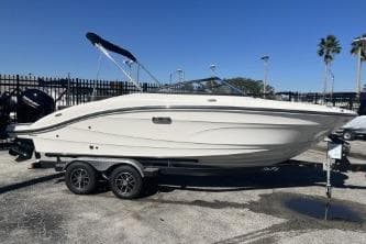 BOATZON | Sea Ray SPX 210 Outboard 2024