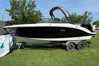 BOATZON | Sea Ray SPX 210 Outboard 2025