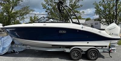BOATZON | Sea Ray SPX 210 Outboard 2026