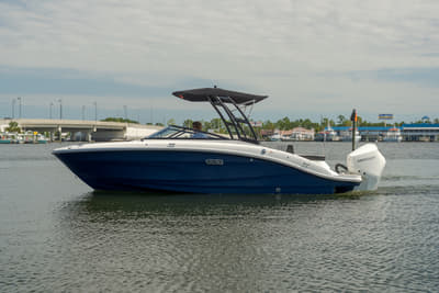 BOATZON | Sea Ray SPX 210 Outboard 2027 BOATZON | Sea Ray SPX 210 Outboard 2027