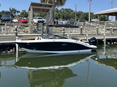 BOATZON | Sea Ray SPX 210 Outboard 2026 BOATZON | Sea Ray SPX 210 Outboard 2026