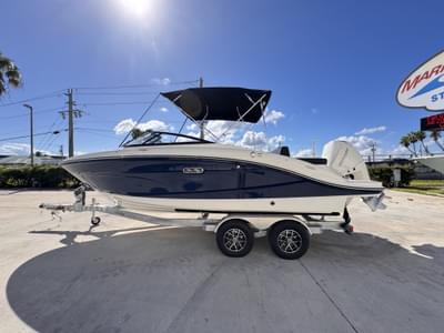 BOATZON | Sea Ray SPX 210 Outboard 2026