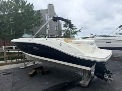 BOATZON | Sea Ray SPX 230 2018
