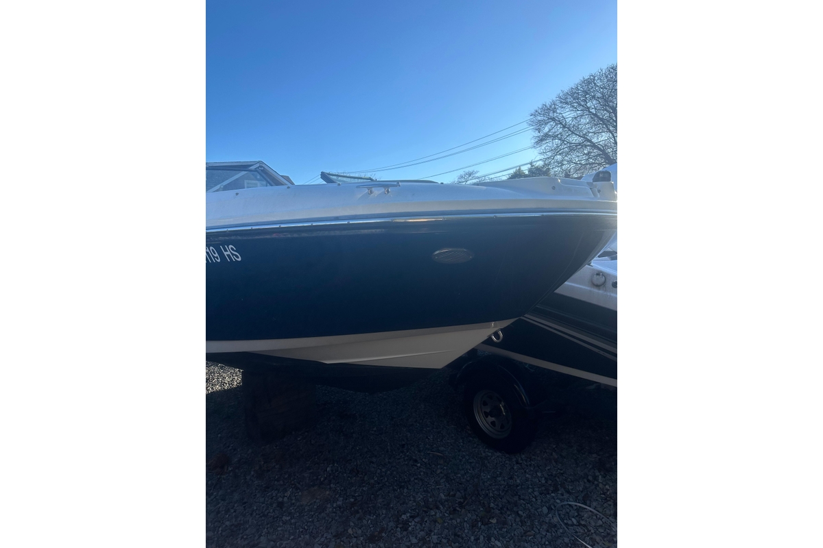 2023 Sea Ray SPX 230 Outboard - Sold Boat