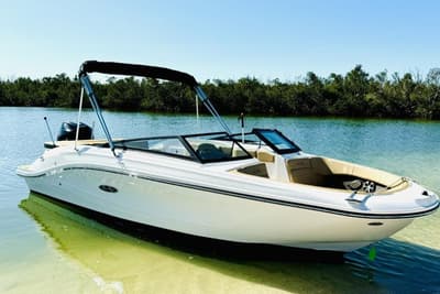 BOATZON | Sea Ray SPX 230 Outboard 2024