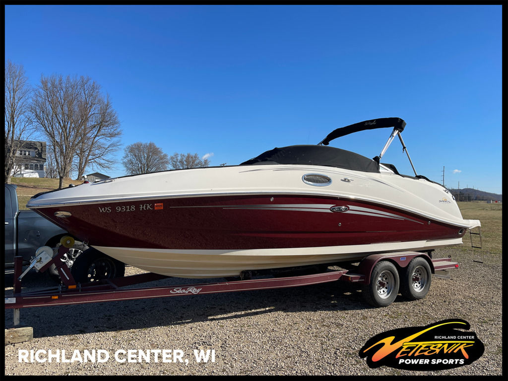 2007 Sea Ray SUN DECK 260 - Sold Boat