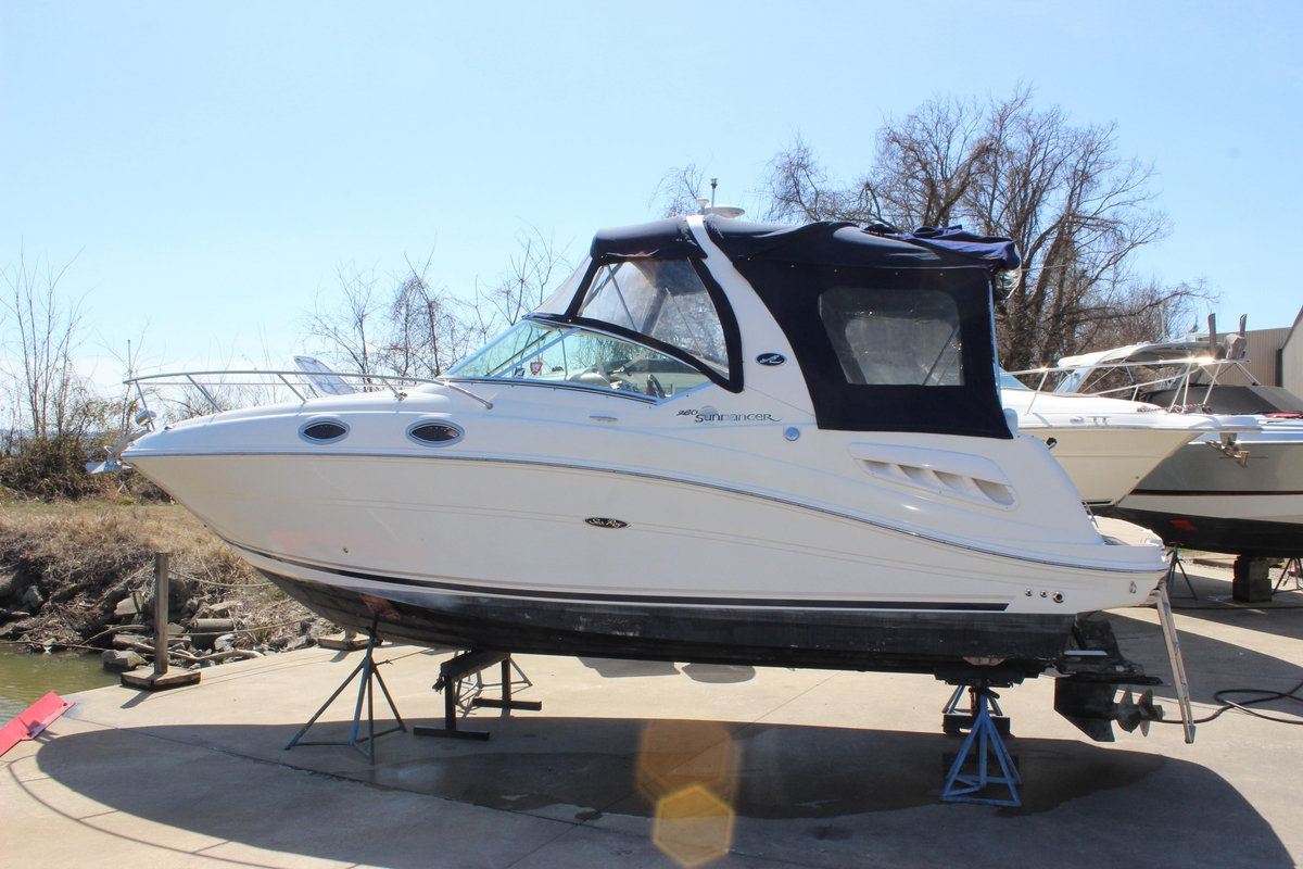 2006 Sea Ray Sundancer 260 - Sold Boat