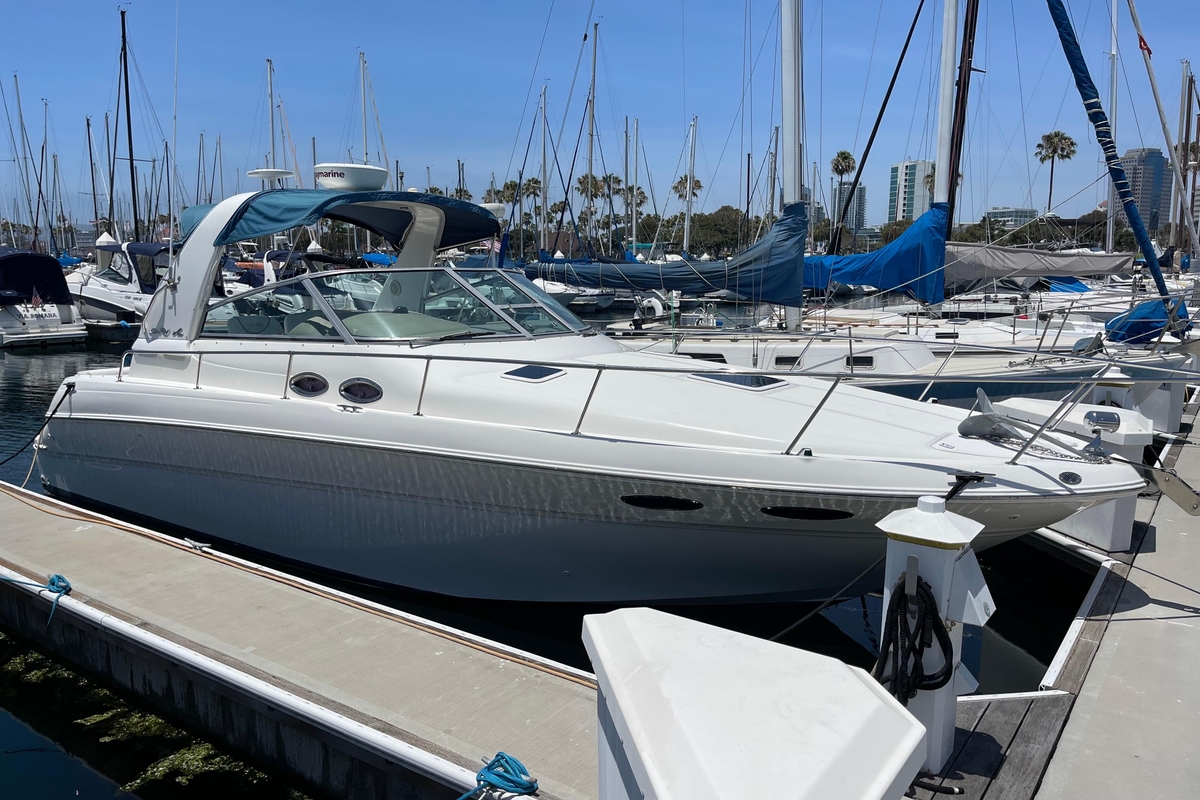 2000 Sea Ray Sundancer 310 - Sold Boat