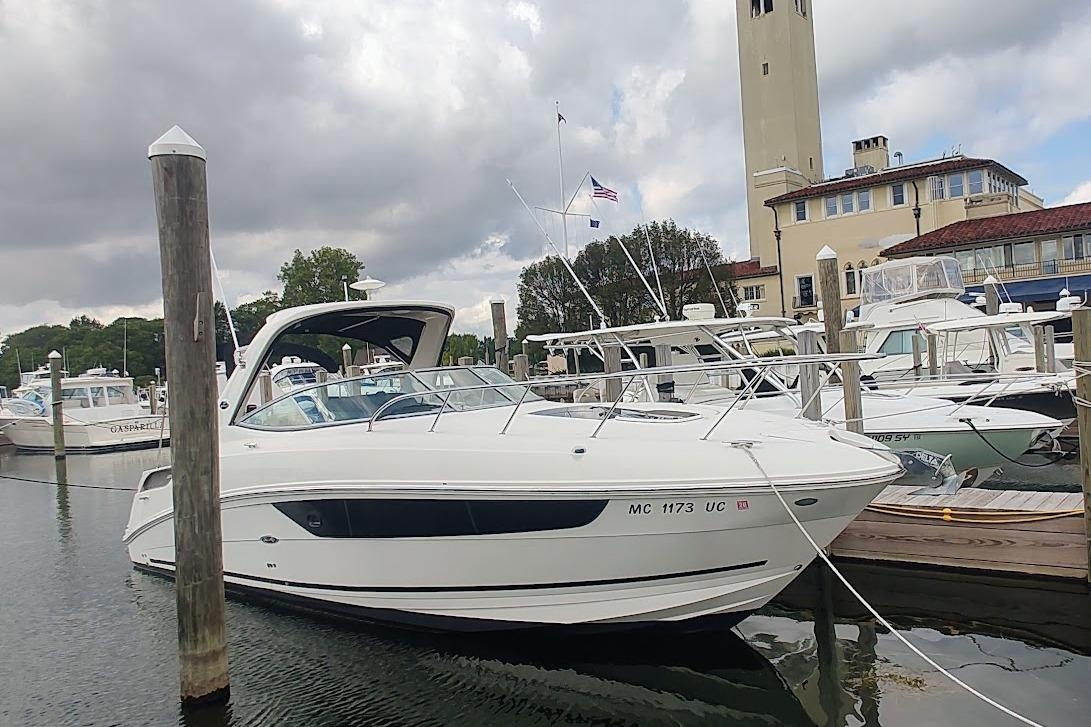 2017 Sea Ray Sundancer 310 - Sold Boat