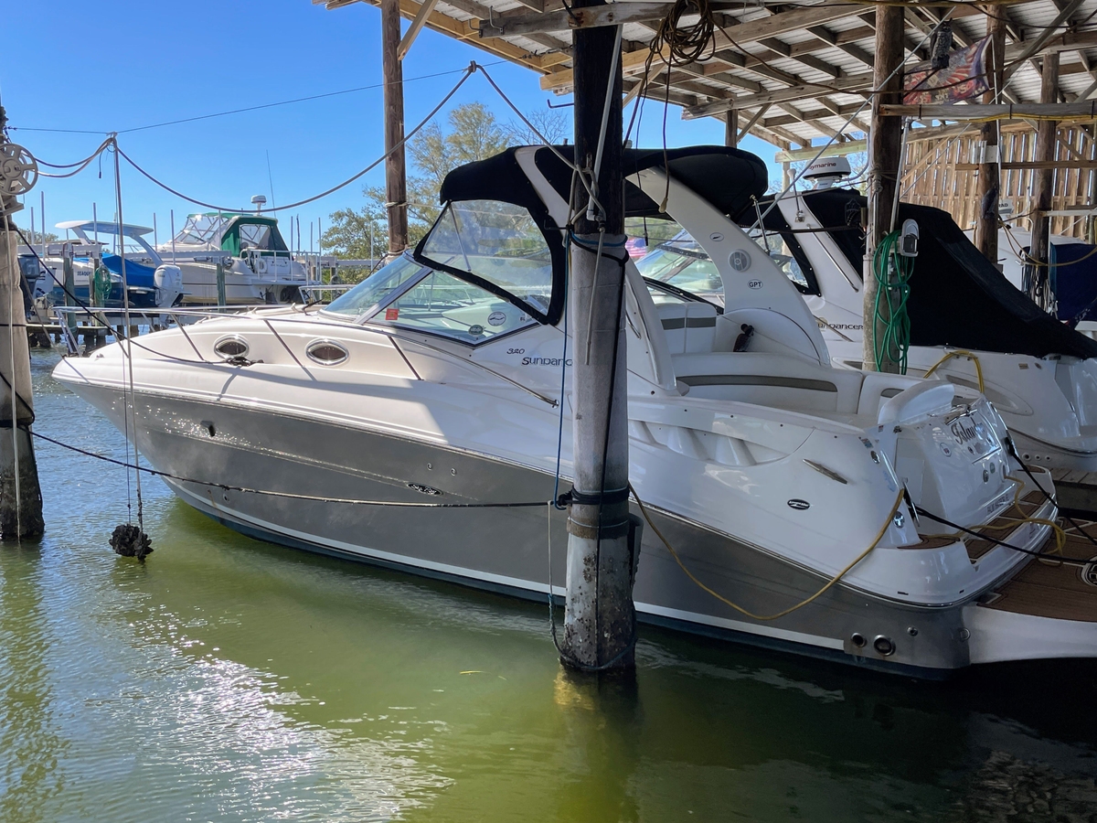 2006 Sea Ray Sundancer 320 - Sold Boat