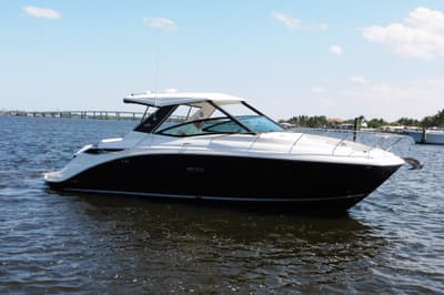 BOATZON | Sea Ray Sundancer 320 2018