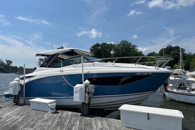 2021 Sea Ray Sundancer 320 - Sold Boat