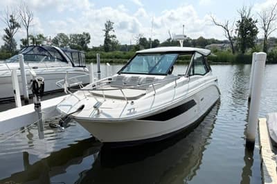 BOATZON | Sea Ray Sundancer 320 2022